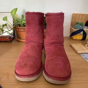 UGGs | Women’s UGG boots in classic short